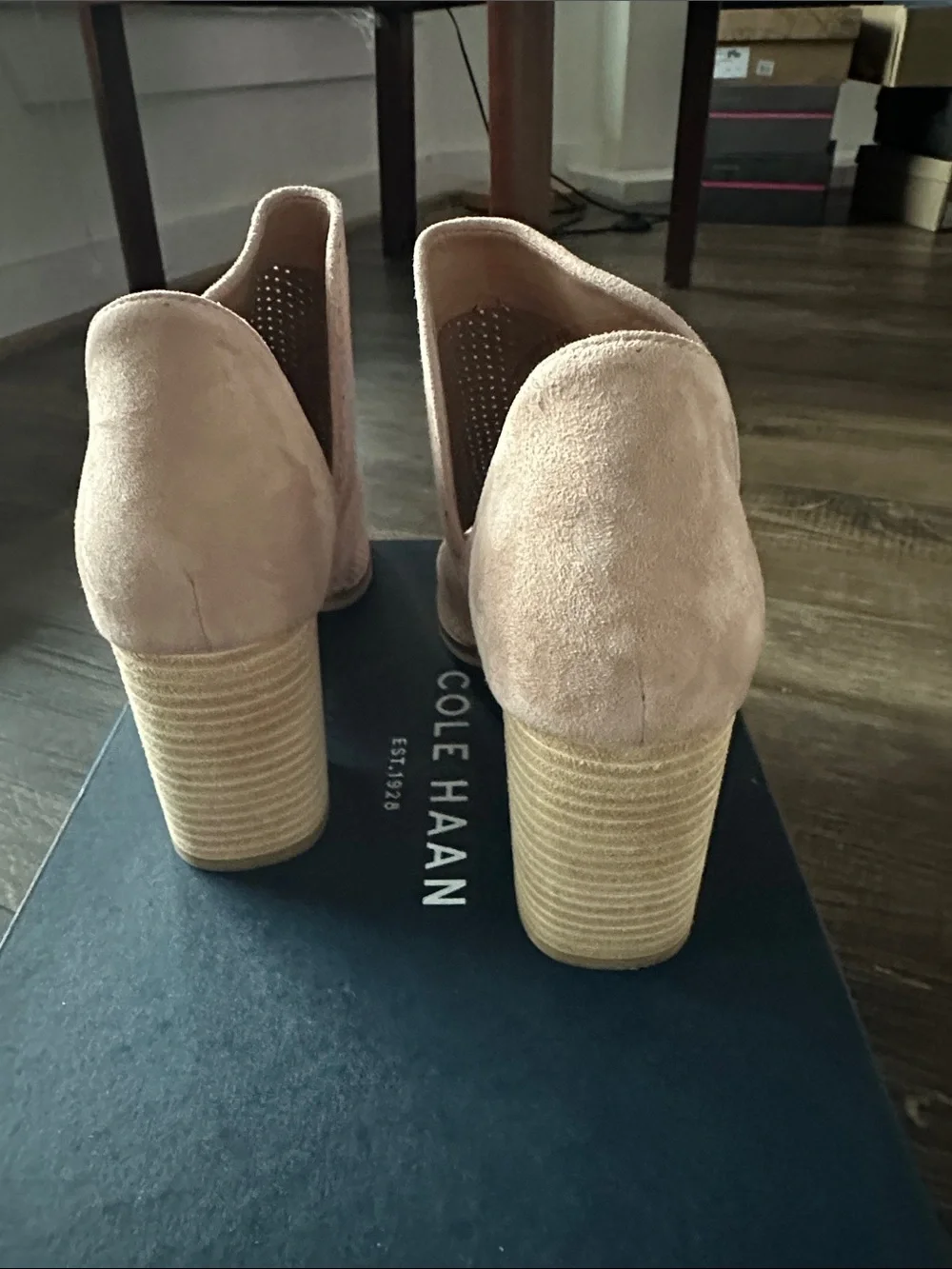 Cole Haan Shiloh Open Toe‎ Suede Ankle Blush Suede Peep-Toe Booties 7.5